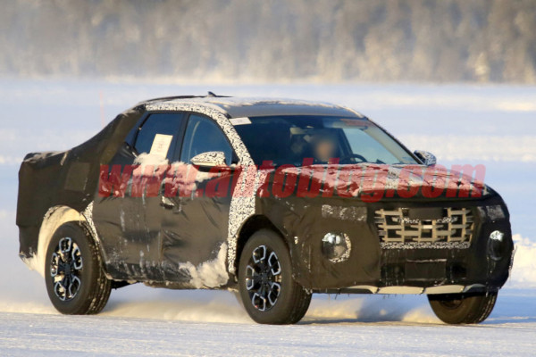 Hyundai Santa Cruz pick up în Laponia